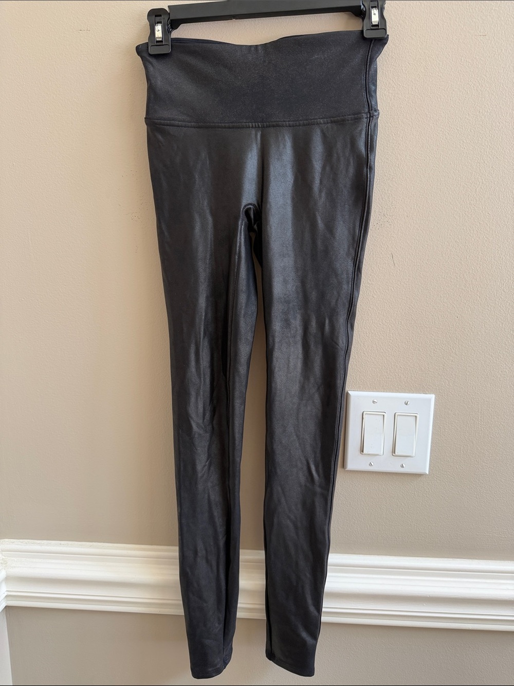 Spanx Black Faux Leather Leggings Size Small